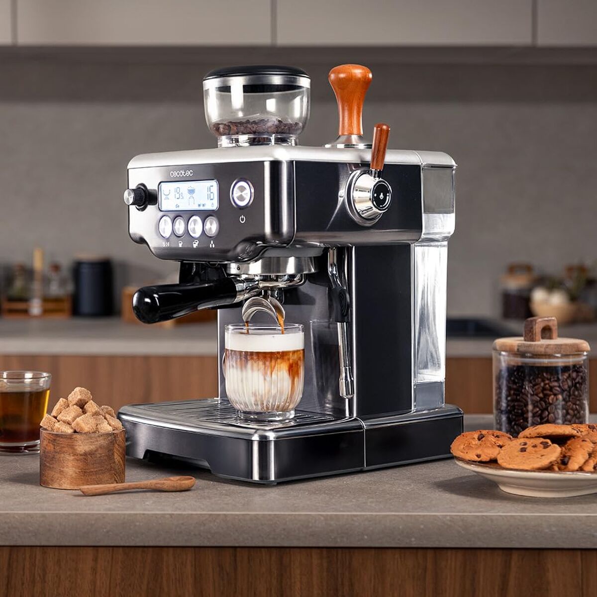 Cecotec Espresso Machine Power Espresso 20 Barista 20bar 2200W grinder steamer